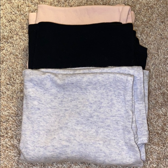 ❗️❗️3 TAGLESS ANN TAYLOR LOFT TANKS ❗️❗️ - Picture 11 of 12